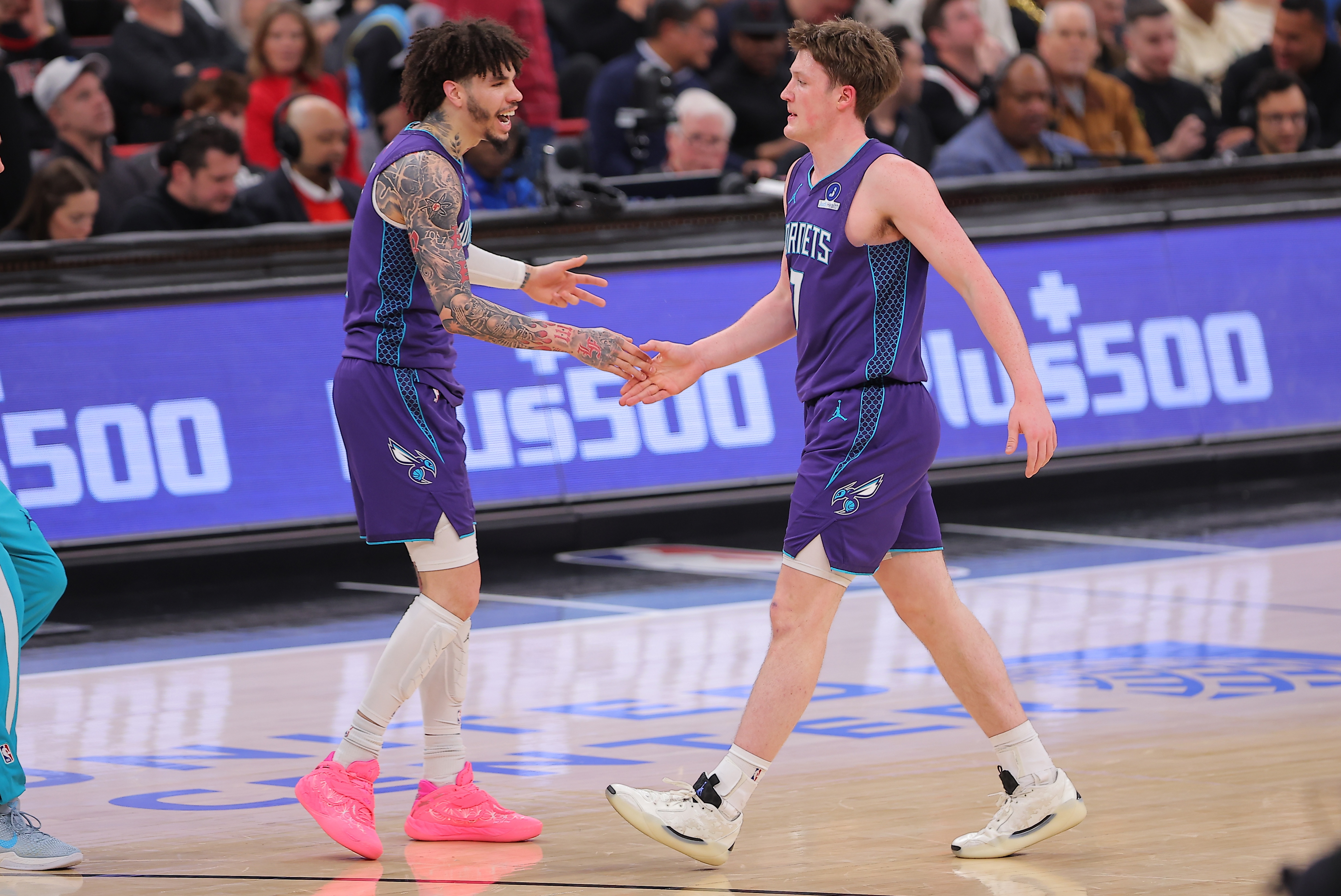 开云官网-NBA彩经：黄蜂拿下魔术&amp;勇士射落太阳分别锁定分区第八